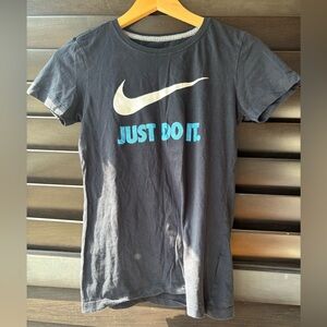 Nike Women’s Slim Fit Black Cotton Tshirt Just Do It Size Small